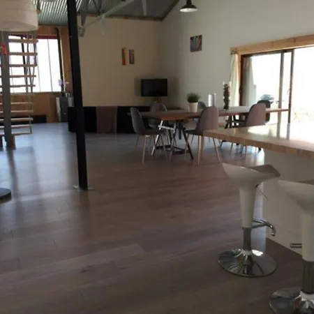 Maison Entiere Loft De 230 M2 A La Rochelle *